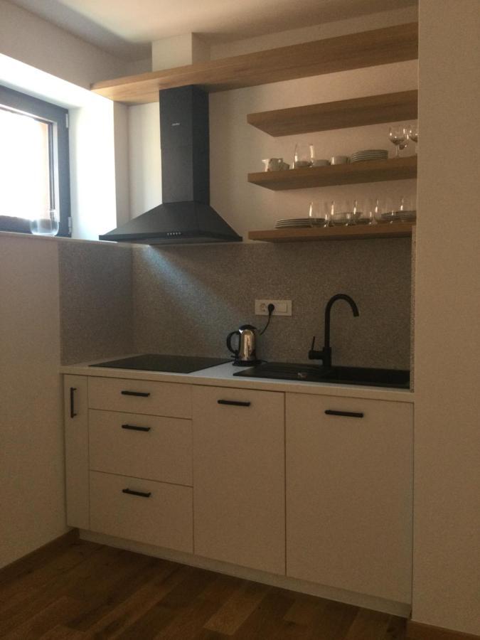 Lovely Studio Appartment With Patio Near The Sea Koper Extérieur photo